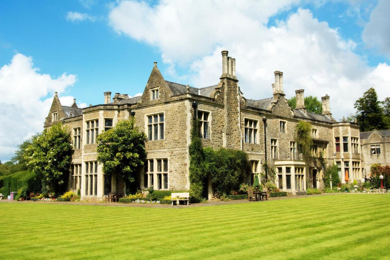 הנסול Miskin Manor Hotel מראה חיצוני תמונה