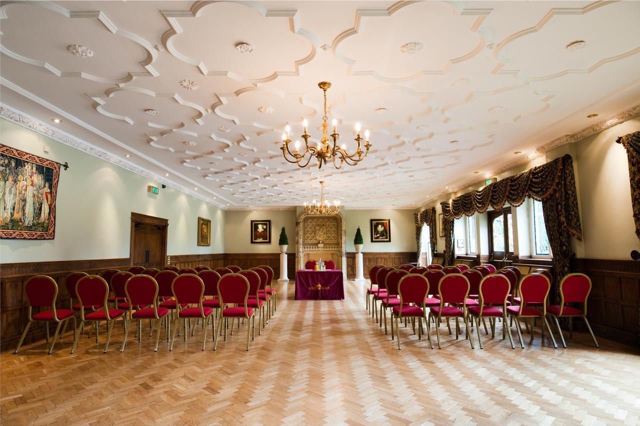 הנסול Miskin Manor Hotel מראה חיצוני תמונה