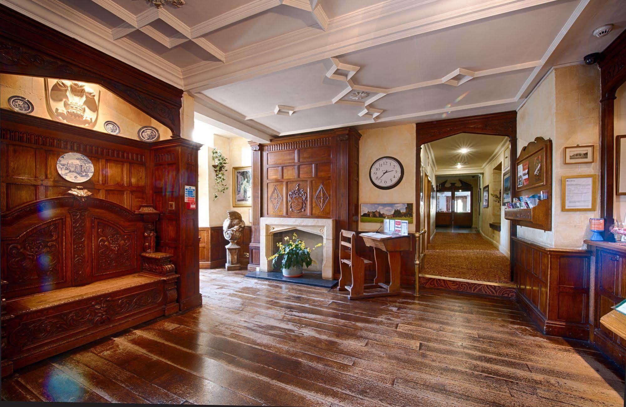 הנסול Miskin Manor Hotel מראה חיצוני תמונה