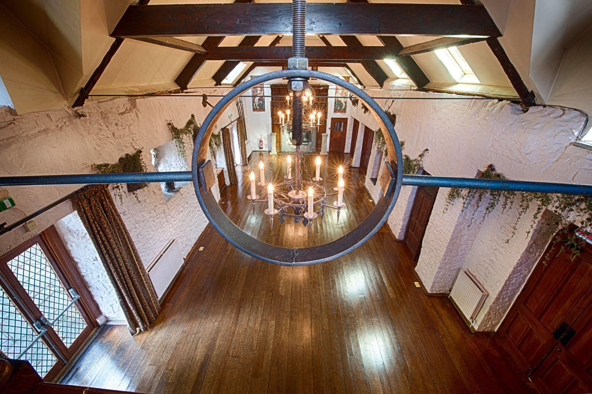 הנסול Miskin Manor Hotel מראה חיצוני תמונה