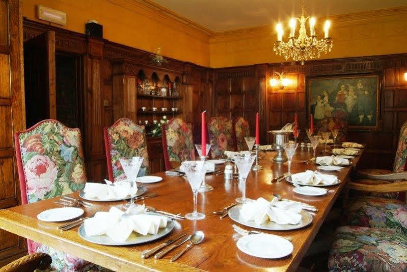 הנסול Miskin Manor Hotel מראה חיצוני תמונה