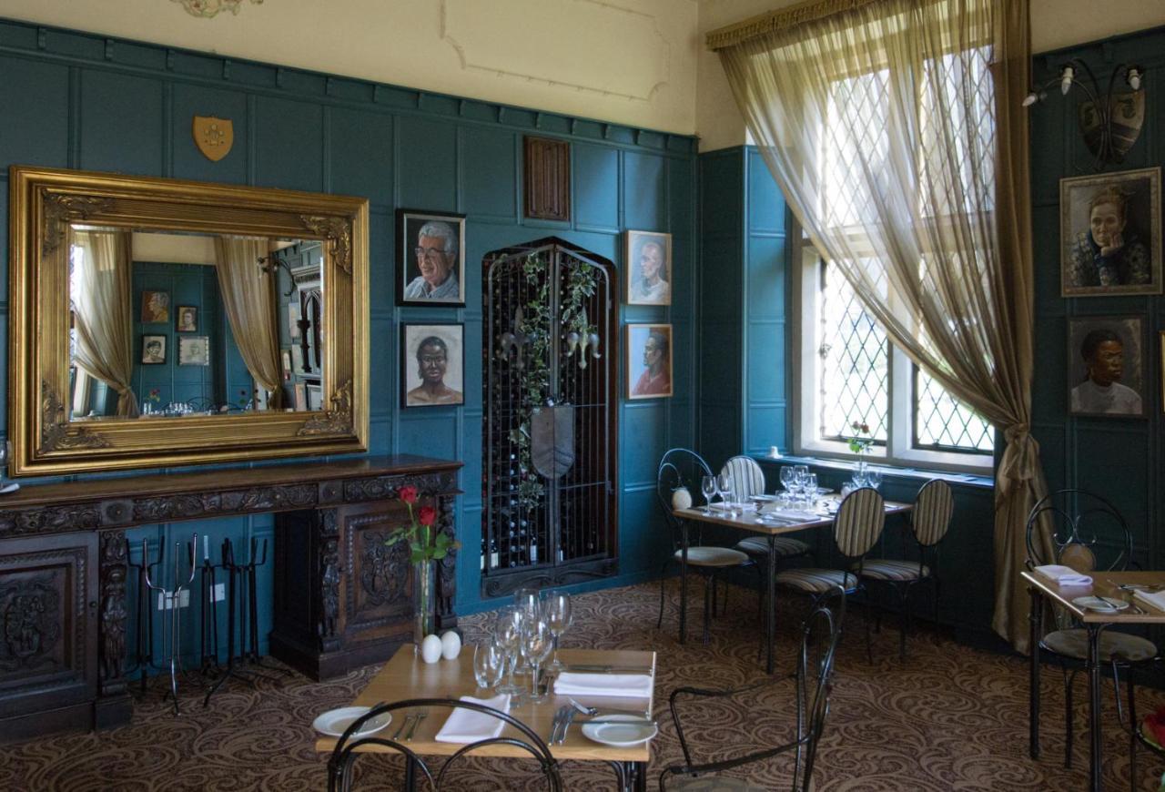 הנסול Miskin Manor Hotel מראה חיצוני תמונה